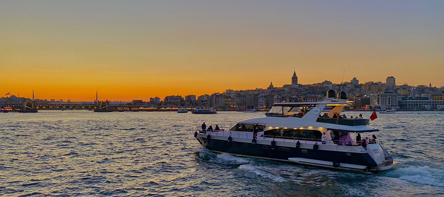 sunset boat tour istanbul